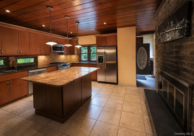 Photo 4 of Single family home for sale at 173 Old Nyack Turnpike, Spring Valley, NY 10977 | MLS# 1018098 | Listing updated on 2026-06-26