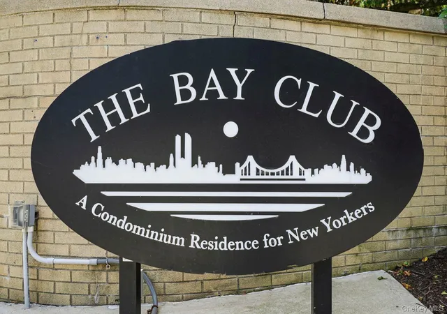 35th image of 2 Bay Club Dr #6F, Bayside, NY 11360 | MLS# 1018130