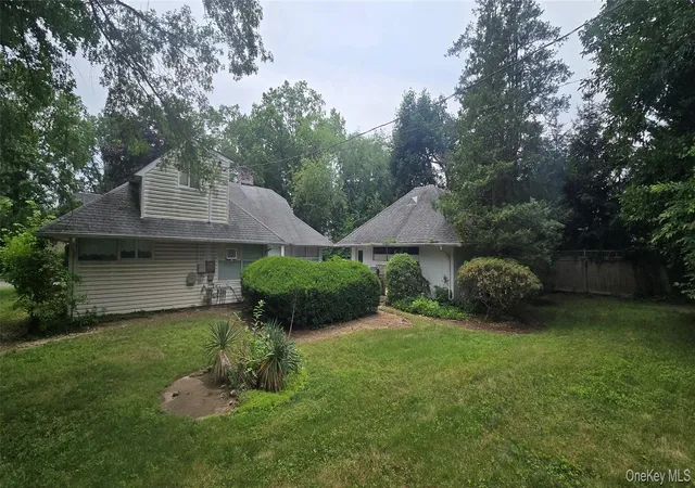 5th image of 65 Saddle Ln, Roslyn Heights, NY 11577 | MLS# 1018137
