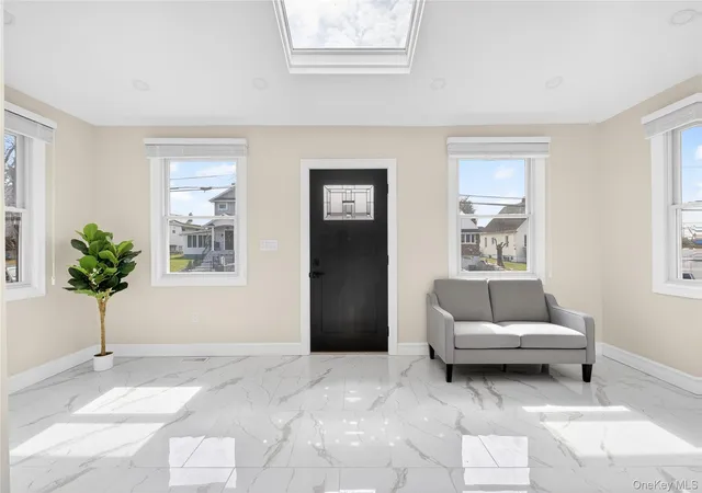 4th image of 19 6Th St, New Hyde Park, NY 11040 | MLS# 1018163