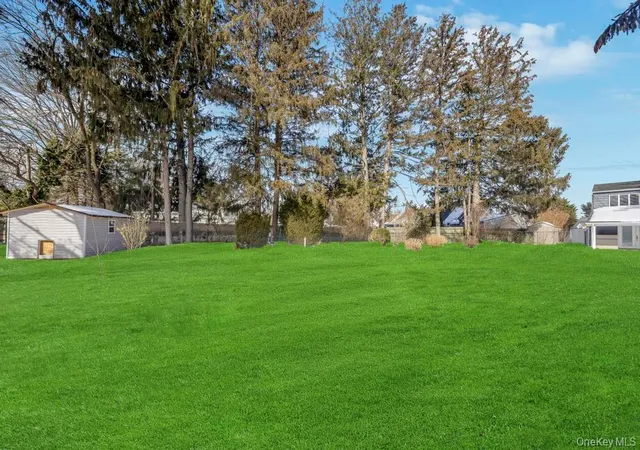 Photo 2 of Sale Pending at 119 Scooter Ln, Oyster Bay, NY 11801 | MLS# 1018167 | Listing updated on 2026-08-18