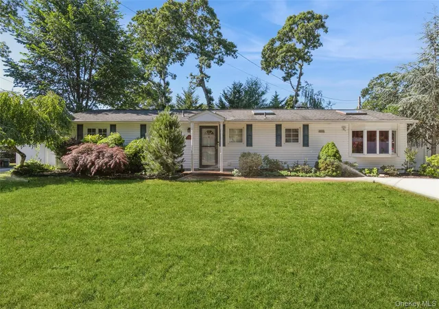 1st image of 26 Huxley Ln, Brookhaven, NY 11779 | MLS# 1018176