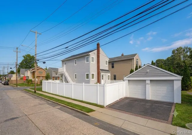 Photo 2 of Sale Pending at 3914 Waverly Ave, Hempstead, NY 11783 | MLS# 1018179 | Listing updated on 2026-08-23