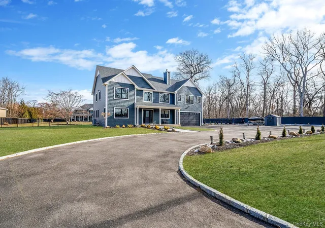 2nd image of 665 Mount Sinai Coram Rd, Brookhaven, NY 11766 | MLS# 1018196