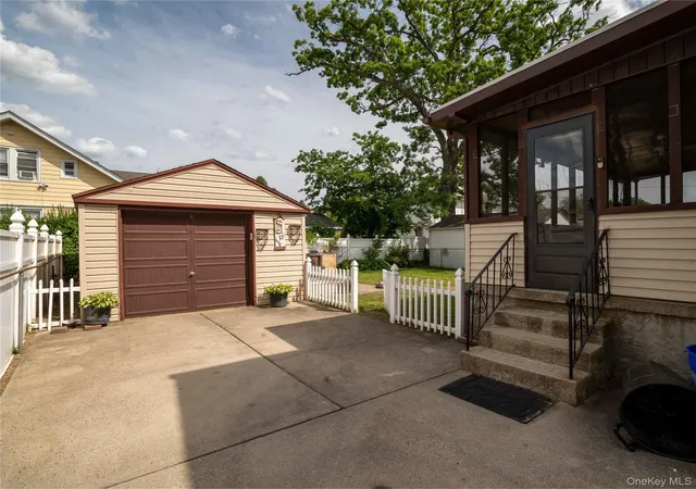 24th image of 9 Satterie Ave, Hempstead, NY 11580 | MLS# 1018206