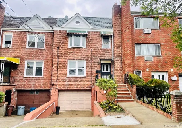 Multi family home for sale at 2811 Gunther Ave, New York, NY 10469 | MLS# 1018213