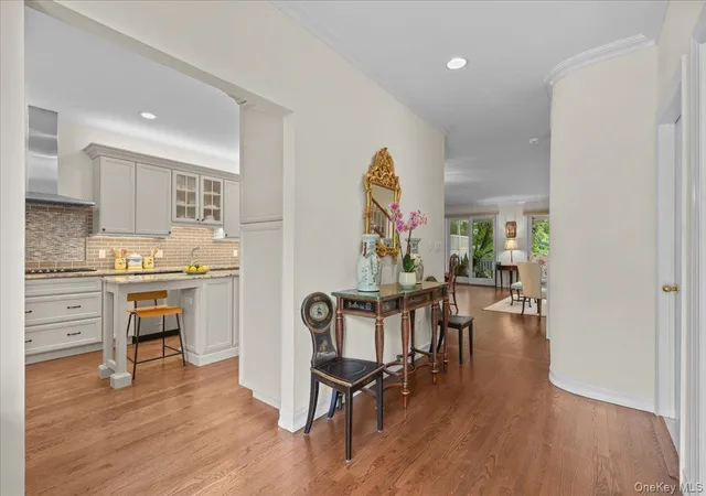 Photo 3 of Single family home for sale at 18 Brookview Dr, Mount Pleasant, NY 10570 | MLS# 1018220 | Listing updated on 2026-09-19