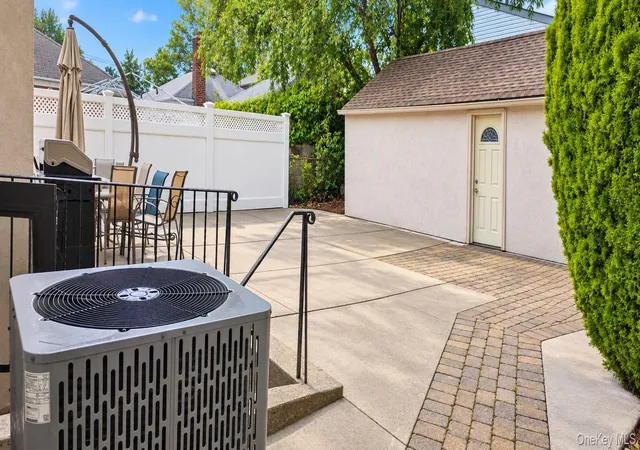 Photo 3 of Single family home for sale at 2104 157th Street, Whitestone, NY 11357 | MLS# 1018239 | Listing updated on 2026-09-23