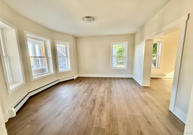 Homes for sale in New York, NY | 63 Highview Ave, New York, NY 10301 | MLS# 1018242