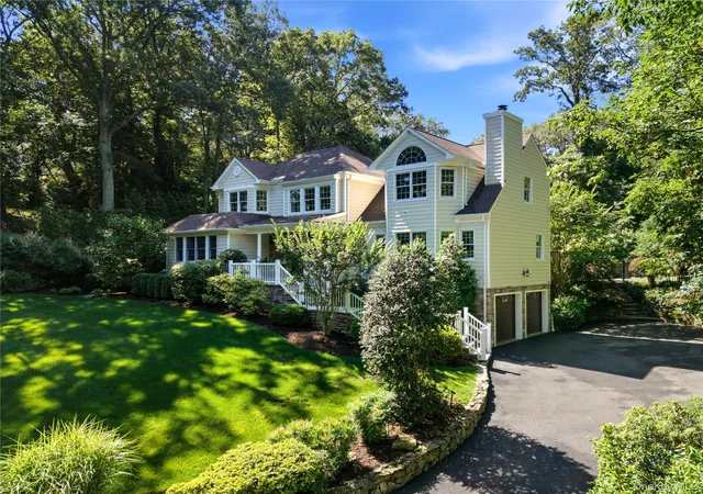 1st image of 406 Brook Rd, Brookhaven, NY 11777 | MLS# 1018245