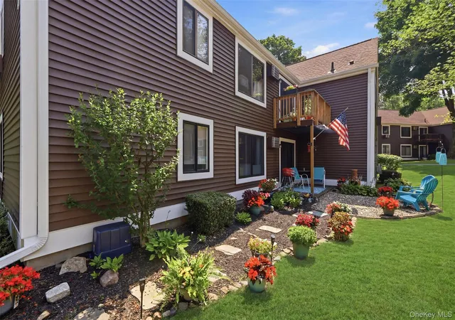 Photo 1 of Condo for sale at 8 Heritage Dr #E, Monroe, NY 10926 | MLS# 1018246 | Listing updated on 2026-10-07