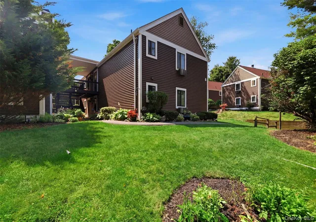 Listing Photo 5 - Condo for sale in building located at 8 Heritage Dr, Monroe, NY 10926 - Unit #E