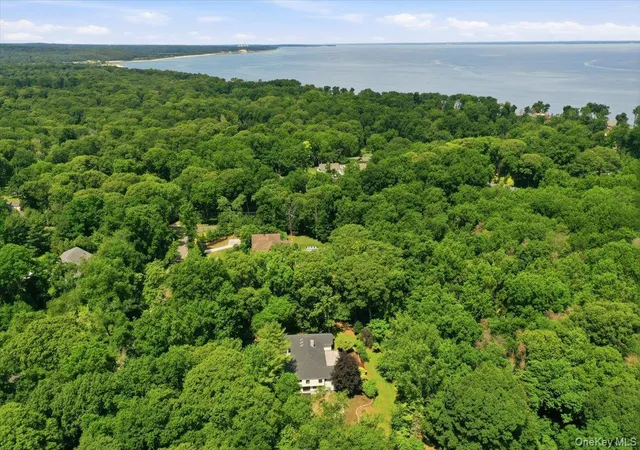 50th image of 4 Short Path, Saint James, NY 11780 | MLS# 1018259