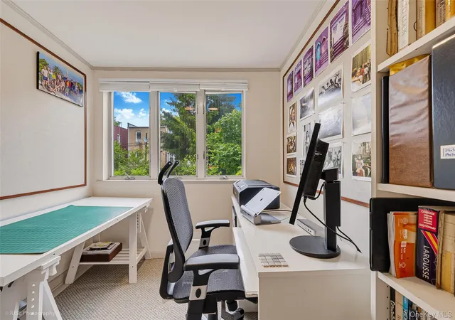 Listing Photo 4 - Condo for sale in building located at 39-33 49th St, New York, NY 11104