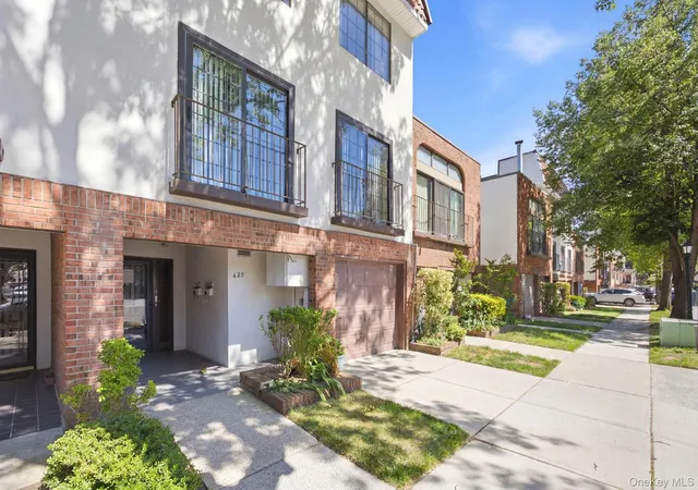 2nd image of 425 Schorr Dr, New York, NY 11356 | MLS# 1018265