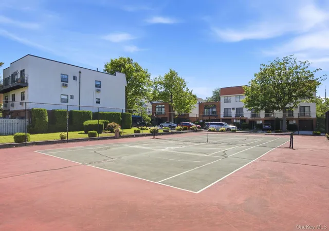 22nd image of 425 Schorr Dr, New York, NY 11356 | MLS# 1018265