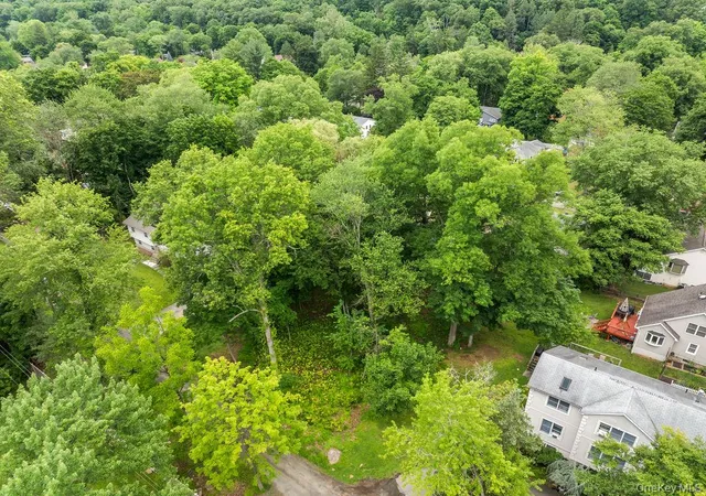 Homes for sale in Clarkstown, NY | 6 Rockland Ave, Clarkstown, NY 10956 | MLS# 1018294