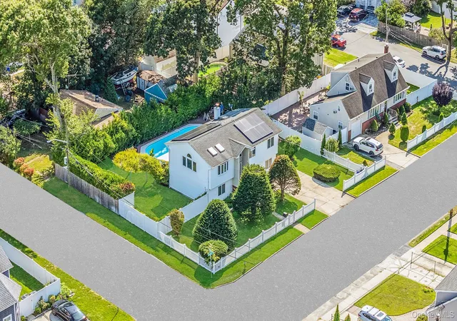 Photo 1 of Single family home for sale at 540 Scudder Ave, Babylon, NY 11726 | MLS# 1018332 | Listing updated on 2026-09-21