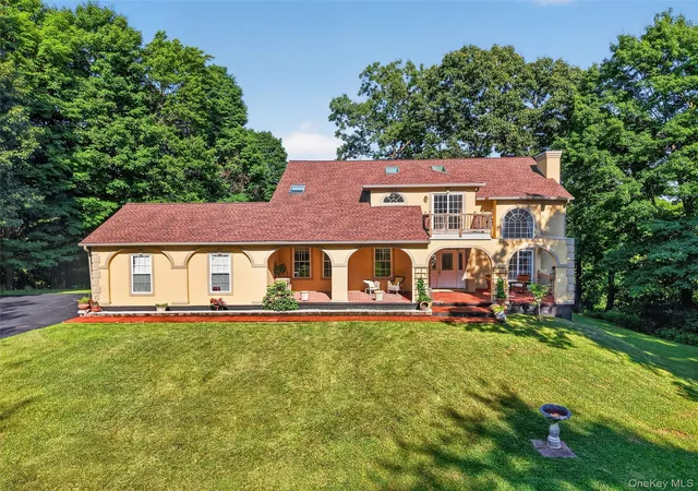 Homes for sale in Newburgh (town), NY | 5 Harvey Wy, Newburgh (town), NY 12550 | MLS# 1018365