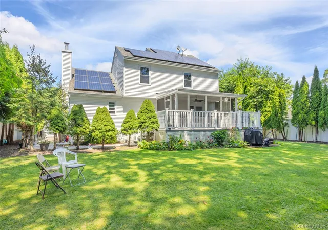 3rd image of 106 Chanel Dr E, Shirley, NY 11967 | MLS# 1018374