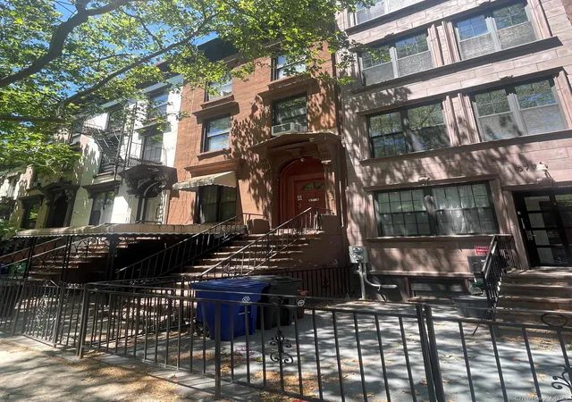 3rd image of 875A Greene Ave, Brooklyn, NY 11221 | MLS# 1018378