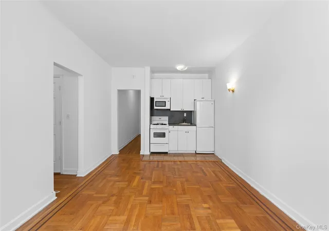 4th image of 41-41 41St St #5N, Sunnyside, NY 11104 | MLS# 1018391