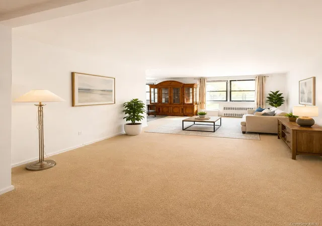 4th image of 131-11 Kew Gardens Rd #4H, New York, NY 11418 | MLS# 1018398