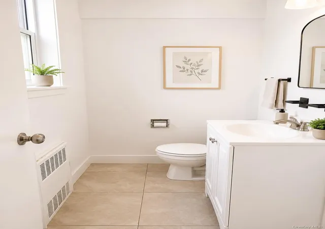 5th image of 131-11 Kew Gardens Rd #4H, New York, NY 11418 | MLS# 1018398