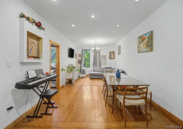 3rd image of 136-05 Sanford Ave, New York, NY 11355