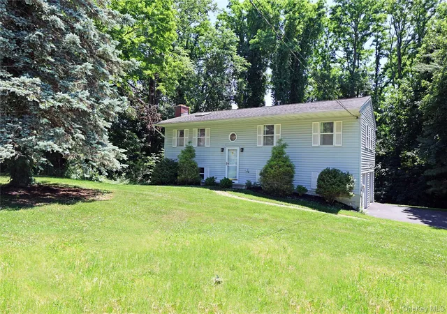Homes for sale in Poughkeepsie, NY | 2 Verven Rd, Poughkeepsie, NY 12603 | MLS# 1018414