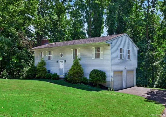 1st image of 2 Verven Rd, Poughkeepsie, NY 12603 | MLS# 1018414