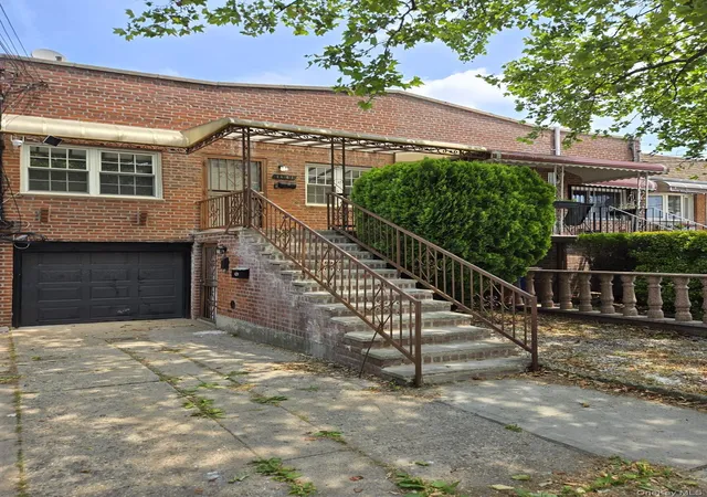 Photo 3 of Multi family home for sale at 1161 E 101st Street, New York, NY 11236 | MLS# 1018424 | Listing updated on 2026-09-06