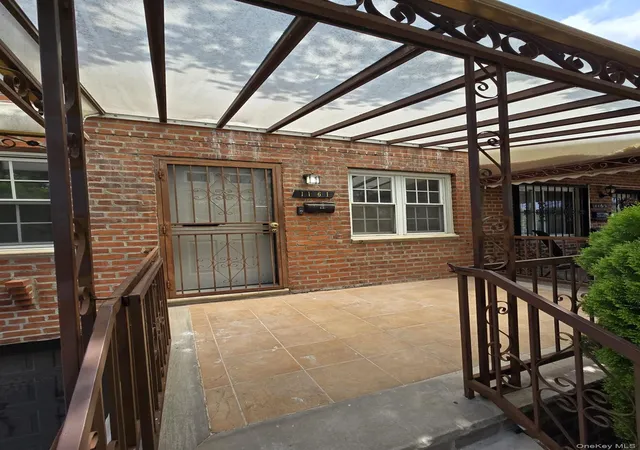 Listing Photo 5 - Condo for sale in building located at 1161 E 101st St, New York, NY 11236