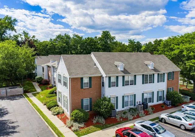 Homes for sale in Blooming Grove, NY | 111 Cartwheel Ct #28, Blooming Grove, NY 10992 | MLS# 1018438