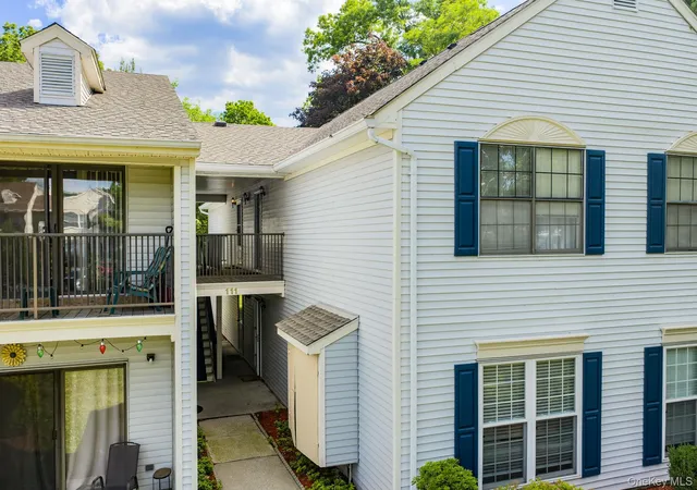 Homes for sale in Blooming Grove, NY | 111 Cartwheel Ct #28, Blooming Grove, NY 10992 | MLS# 1018438