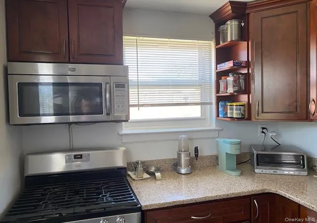 5th image of 260-11 73Rd Ave #E-2, Glen Oaks, NY 11004 | MLS# 1018481