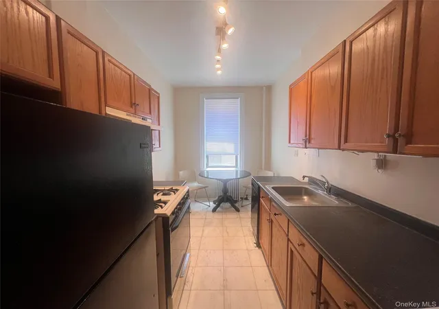 4th image of 37-20 81 St #5E, New York, NY 11372 | MLS# 1018488