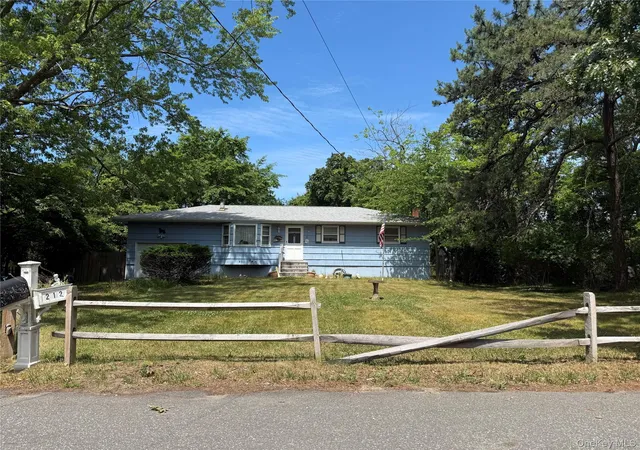 2nd image of 212 Union Ave, Brookhaven, NY 11772 | MLS# 1018495