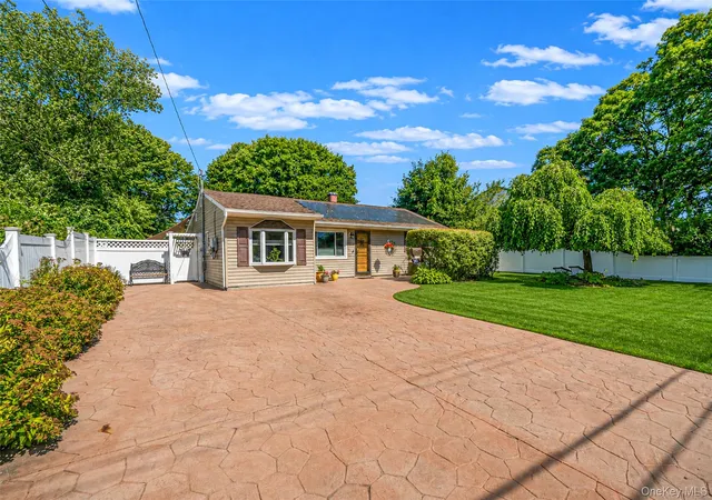 2nd image of 1053 Ocean Ave, Islip, NY 11706 | MLS# 1018505