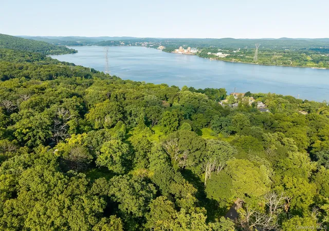 Photo 1 of Land for sale at 32 40 Rosetown Rd, Tomkins Cove, NY 10986 | MLS# 1018535 | Listing updated on 2026-08-22