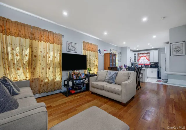 Photo 3 of Sale Pending at 11724 193rd Street, New York, NY 11412 | MLS# 1018540 | Listing updated on 2026-08-20