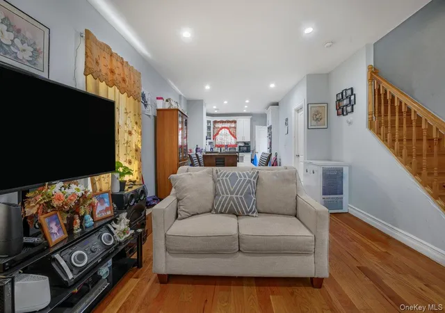 Photo 4 of Sale Pending at 11724 193rd Street, New York, NY 11412 | MLS# 1018540 | Listing updated on 2026-08-20