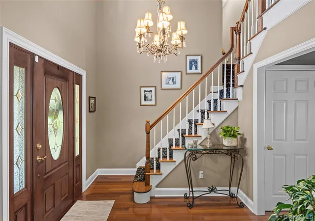 4th image of 14 Fairway Dr, Port Jefferson, NY 11777 | MLS# 1018546