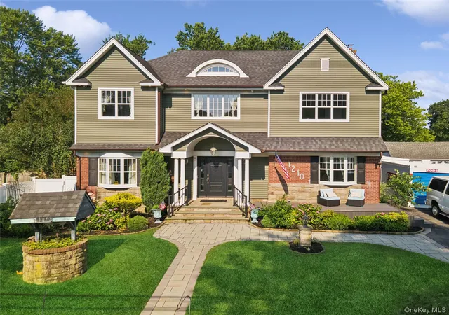 1st image of 1210 Hyman Ave, Bay Shore, NY 11706 | MLS# 1018563