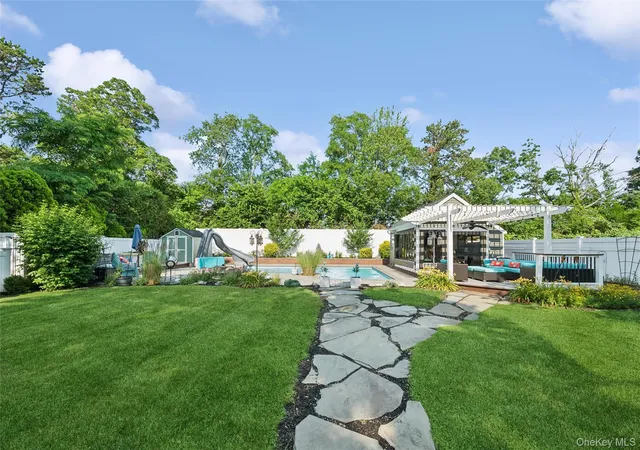 5th image of 1210 Hyman Ave, Bay Shore, NY 11706 | MLS# 1018563