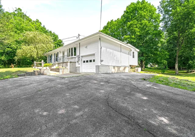 2nd image of 484 State Route 52, Walden, NY 12586 | MLS# 1018573