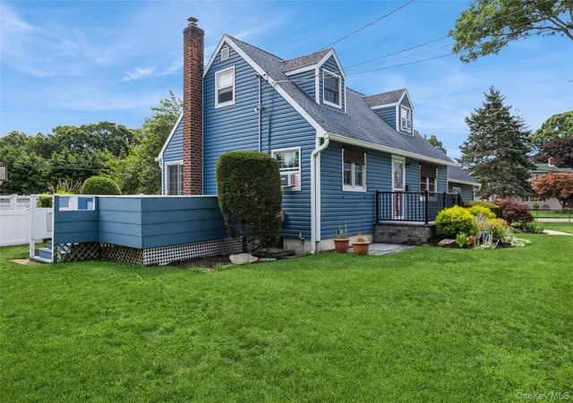 26th image of 87 Center St, Brookhaven, NY 11779 | MLS# 1018583