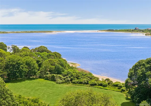 3rd image of 100 & 90 Briar Patch Rd, East Hampton, NY 11937 | MLS# 1018596