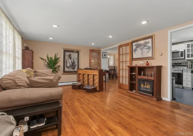 Homes for sale in Goshen, NY | 11 Fleetwood Dr, Goshen, NY 10924 | MLS# 1018600