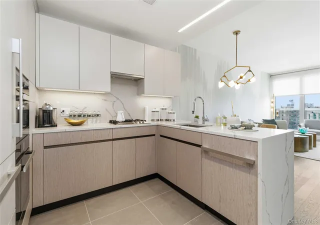 3rd image of 13327 39Th Ave #7N, Flushing, NY 11354 | MLS# 1018617